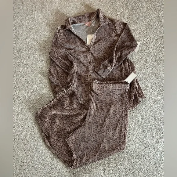 Show Me Your MuMu set- size 1X - Picture 6 of 6